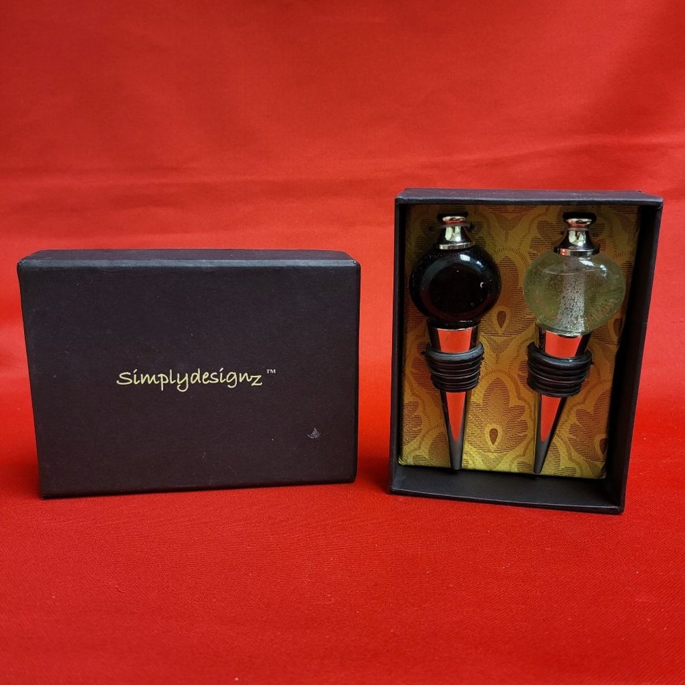 Vintage Simplydesignz Wine Bottle Stopper Stainless Steele Set of 2 2011